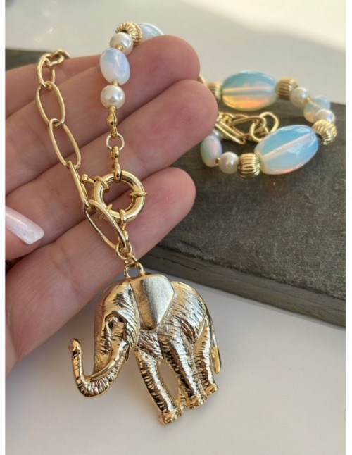 COLLAR BAÑADO EN ORO ELEFANTE