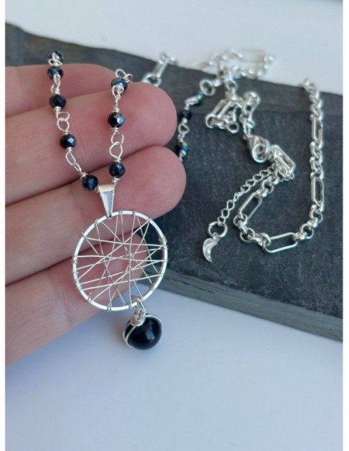 COLLAR 50+5CMS BAÑADO EN PLATA CRISTALES NEGROS