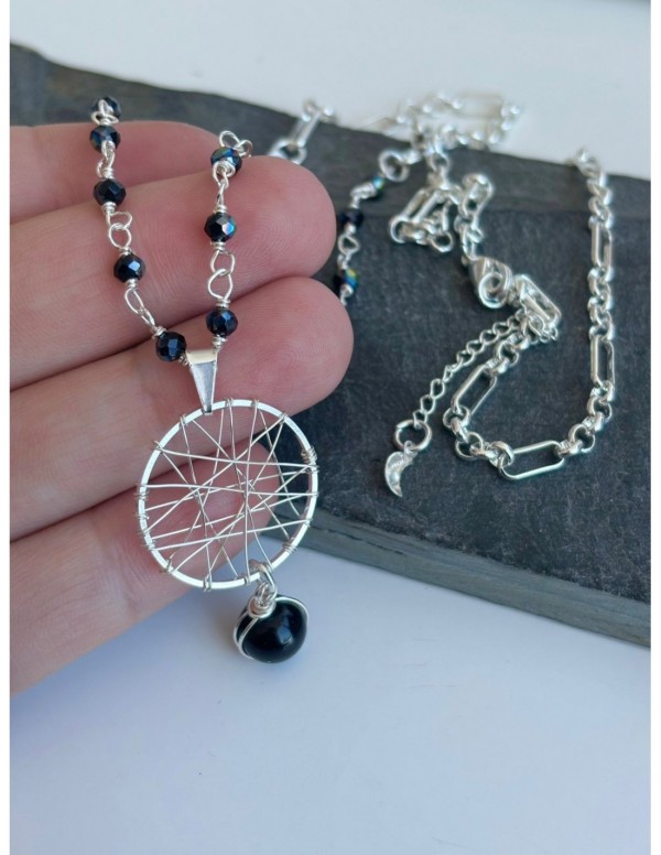 COLLAR 50+5CMS BAÑADO EN PLATA CRISTALES NEGROS