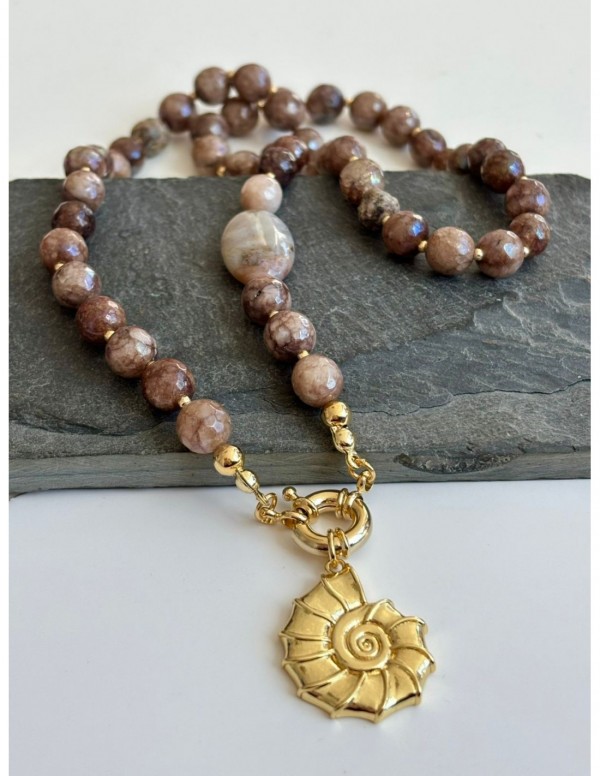 COLLAR BAÑADO EN ORO DIJE CARACOLA