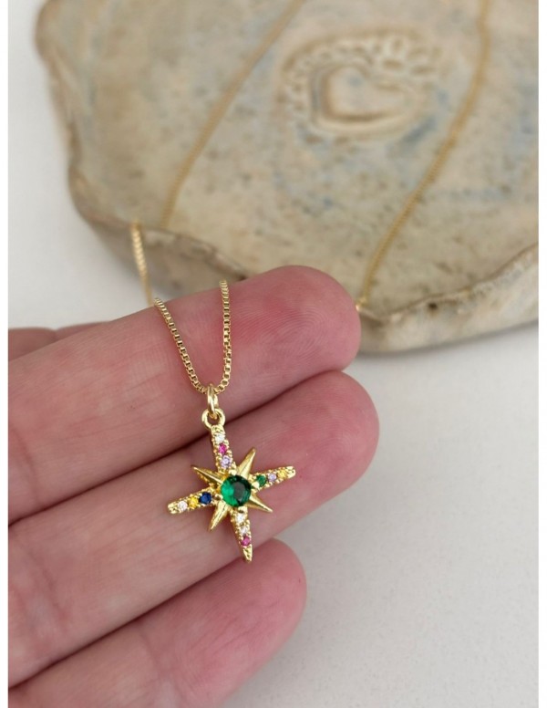 COLLAR BAÑADO EN ORO ESTRELLA