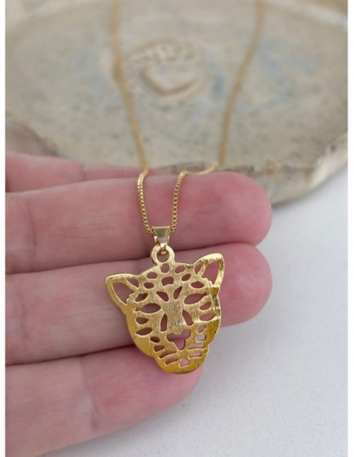COLLAR BAÑADO EN ORO DIJE PANTERA
