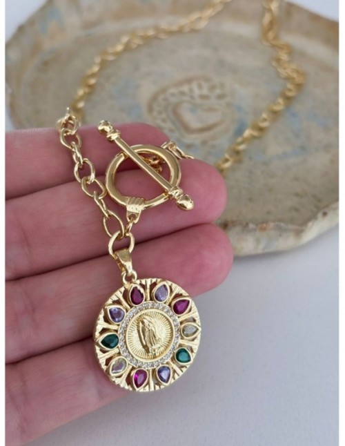 COLLAR BAÑADO EN ORO DIJE RELIGIOSO