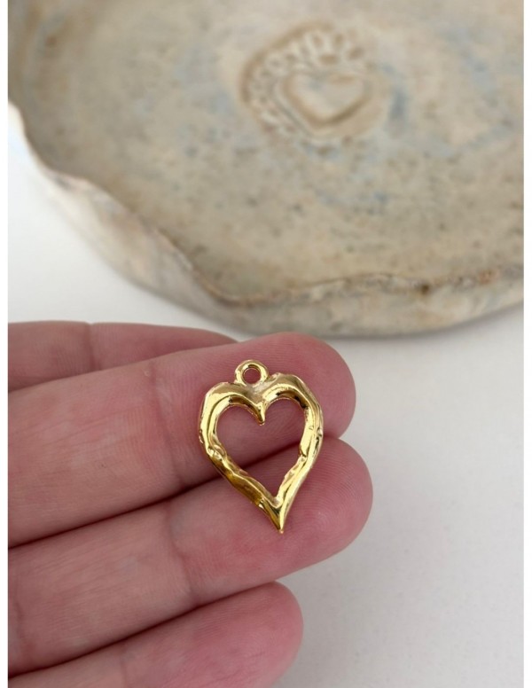 DIJE BAÑADO EN ORO CORAZON