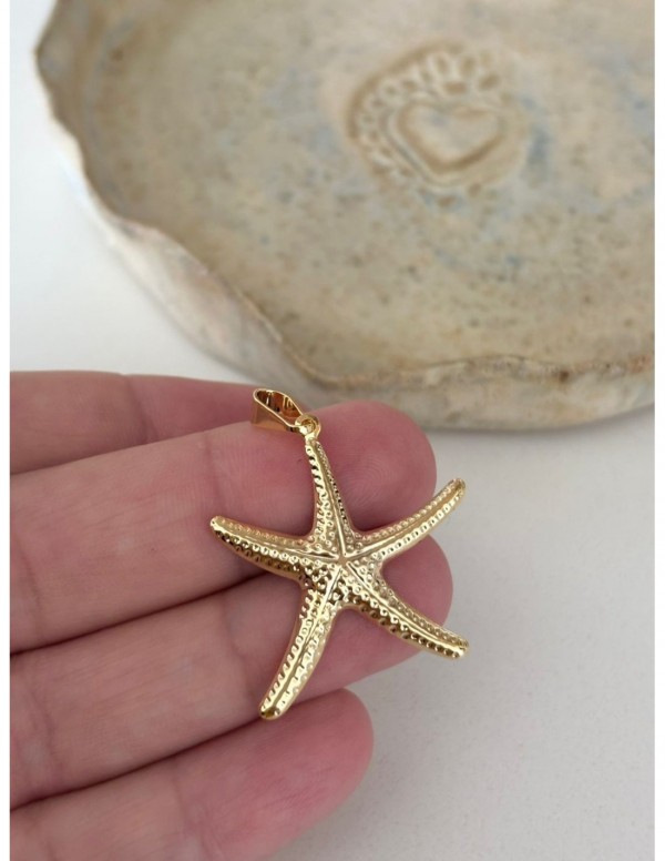 DIJE BAÑADO EN ORO ESTRELLA DE MAR