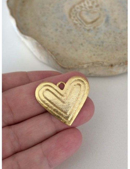 DIJE BAÑADO EN ORO CORAZON