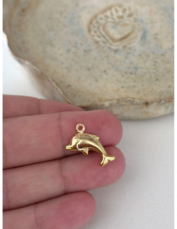 DIJE BAÑADO EN ORO DELFIN