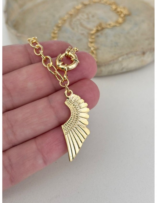 COLLAR BAÑADO EN ORO ALA