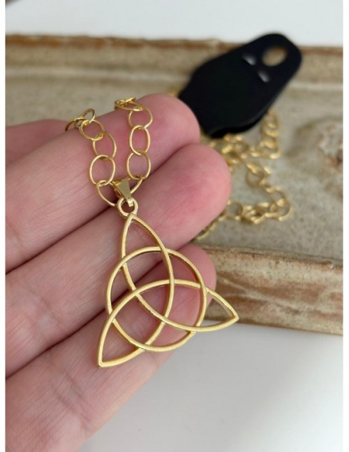 COLLAR BAÑADO EN ORO