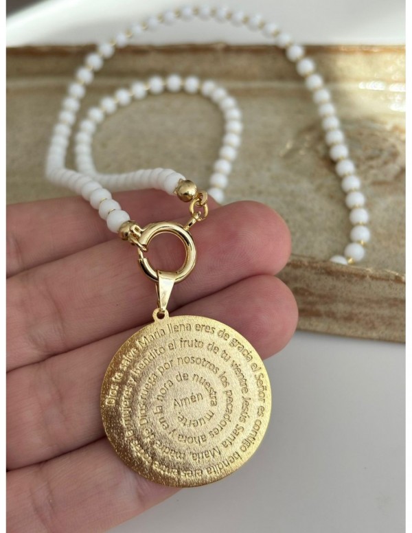 COLLAR BAÑADO EN ORO