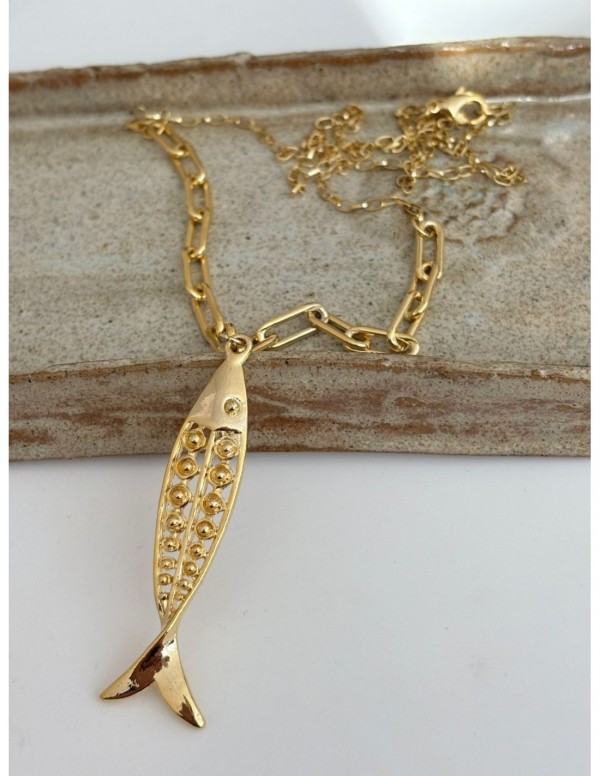 COLLAR BAÑADO EN ORO