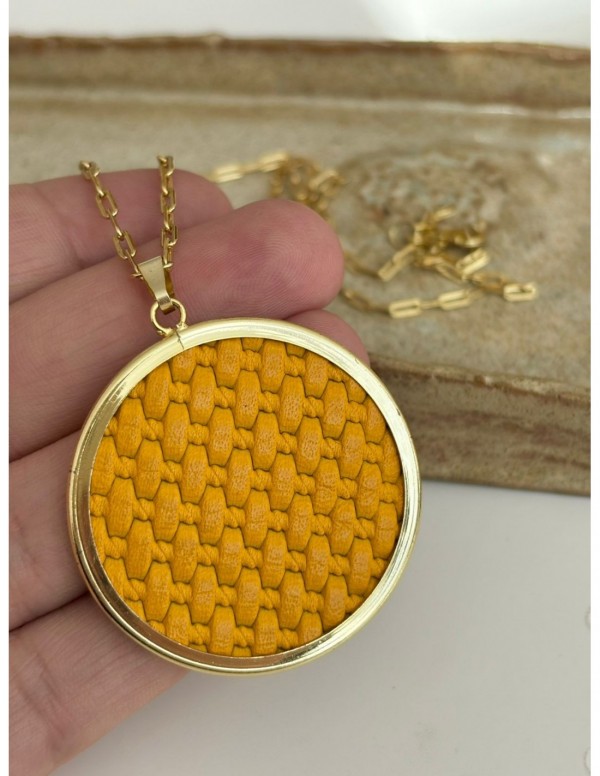 COLLAR BAÑADO EN ORO