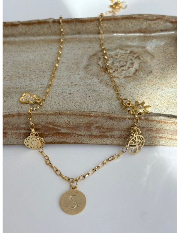 COLLAR BAÑADO EN ORO