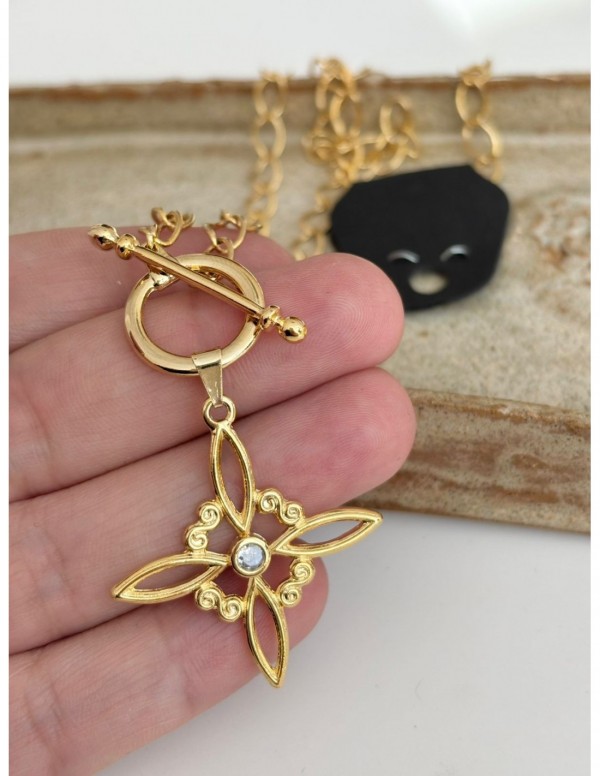 COLLAR BAÑADO EN ORO