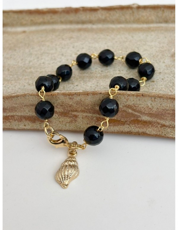 PULSERA BAÑADA EN ORO PIEDRA NEGRA