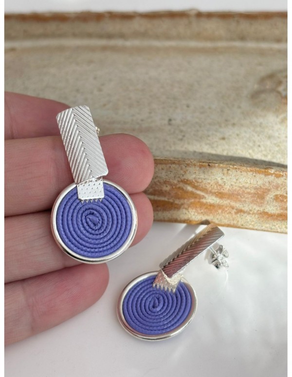 AROS BAÑADOS EN PLATA CUERO SINTETICO LILA