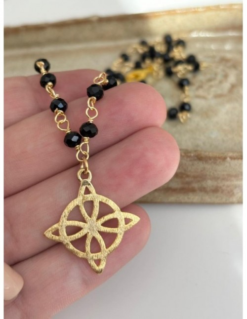 COLLARES BAÑADO EN ORO CRISTAL NEGRO