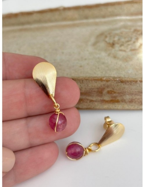 AROS BAÑADOS EN ORO PIEDRA ROJA