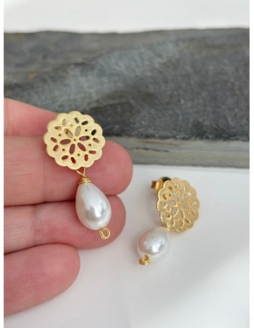 AROS BAÑADOS EN ORO PERLA BLANCA