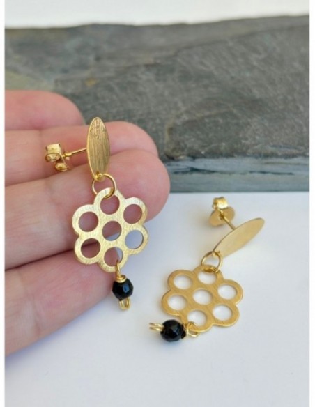 AROS BAÑADOS EN ORO PIEDRA NEGRA