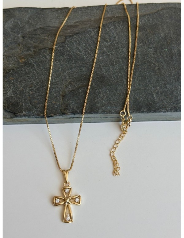 COLLARES BAÑADOS EN ORO CRUZ