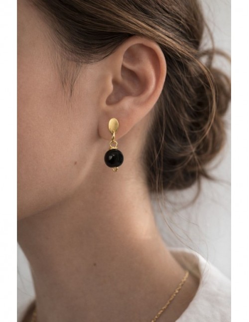 AROS BAÑADOS EN ORO  PIEDRA NEGRA 2