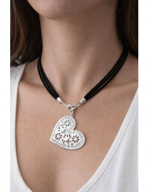 COLLARES BAÑADOS EN PLATA CORAZON 2