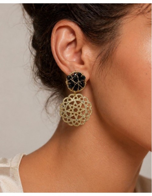 AROS BAÑADOS EN ORO CRISTALES NEGROS 2