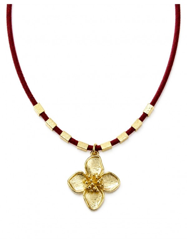 COLLAR BAÑADO EN ORO GAMUZA ROJA FLOR