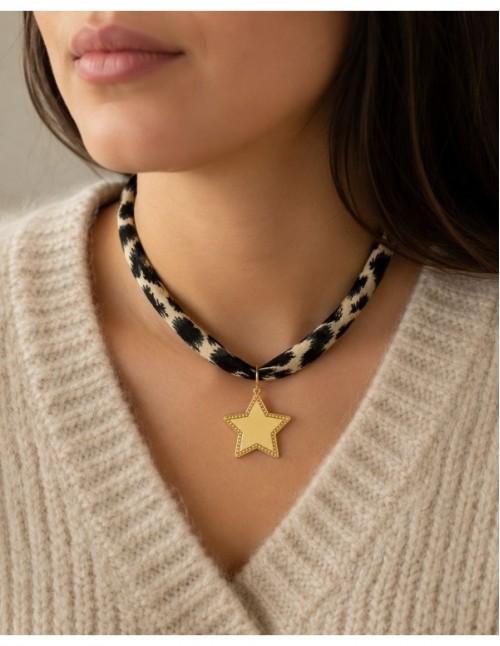 COLLAR BAÑADO EN ORO ANIMAL PRINT ESTRELLA 2