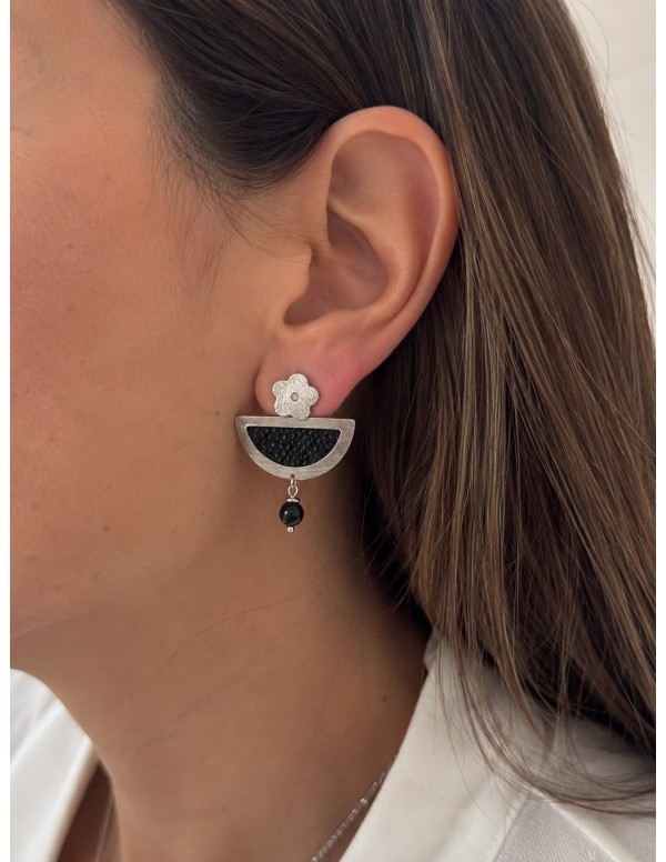 AROS BAÑADOS EN PLATA CUERO NEGRO