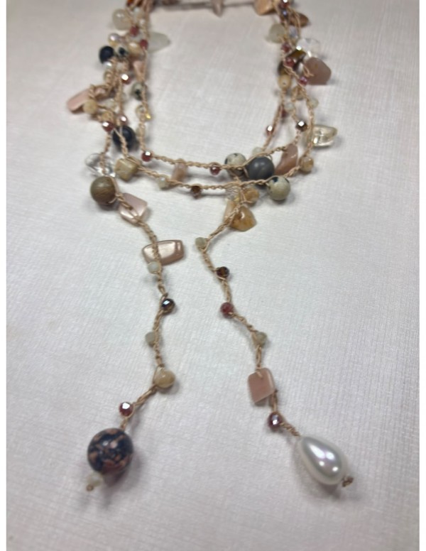 COLLAR PIEDRAS