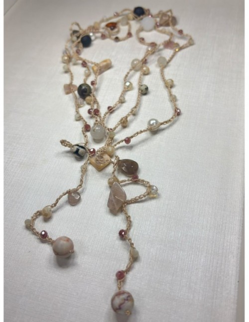 COLLAR PIEDRAS