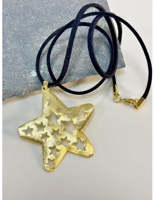 COLLAR BAÑADO EN ORO ESTRELLA