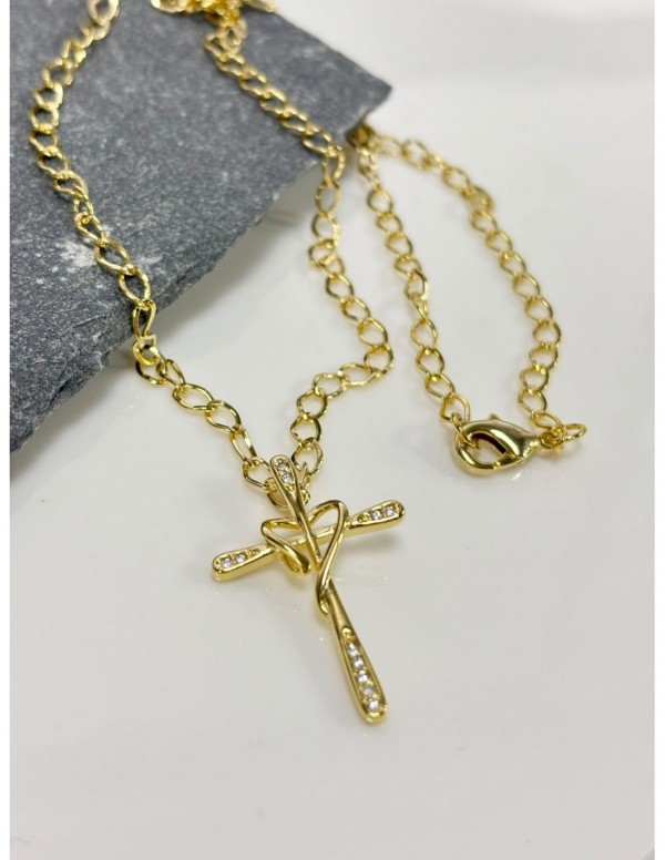 COLLAR BAÑADO EN ORO CRUZ
