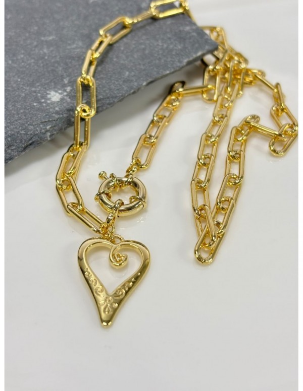 COLLAR BAÑADO EN ORO CORAZON