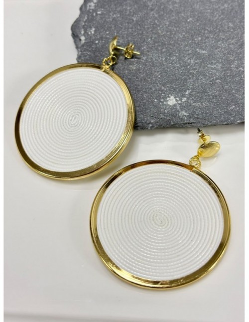 AROS BAÑADOS EN ORO CUERO SINTETICO BLANCO