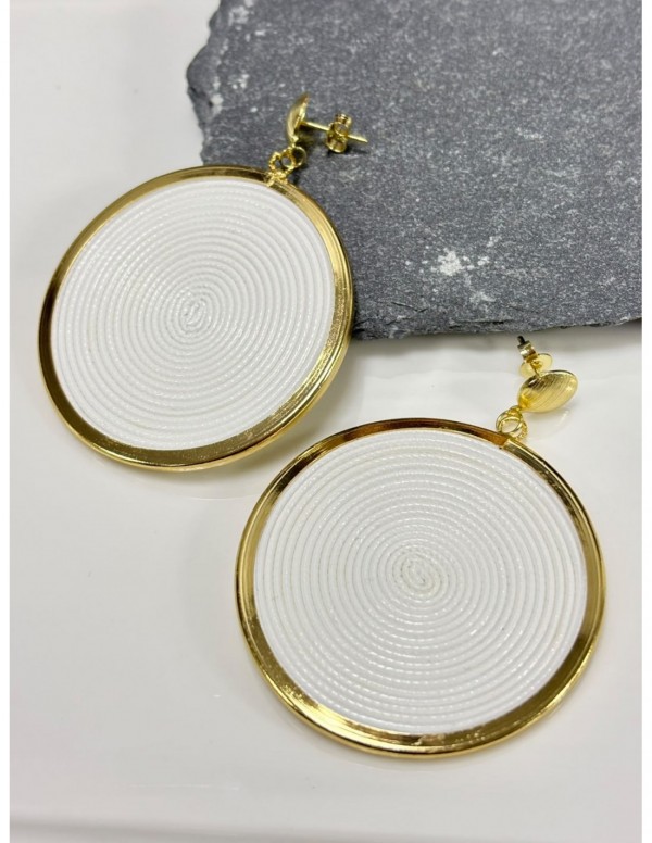 AROS BAÑADOS EN ORO CUERO SINTETICO BLANCO