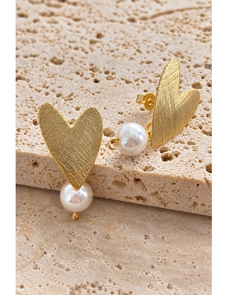 Aros corazón dorado con perla blanca