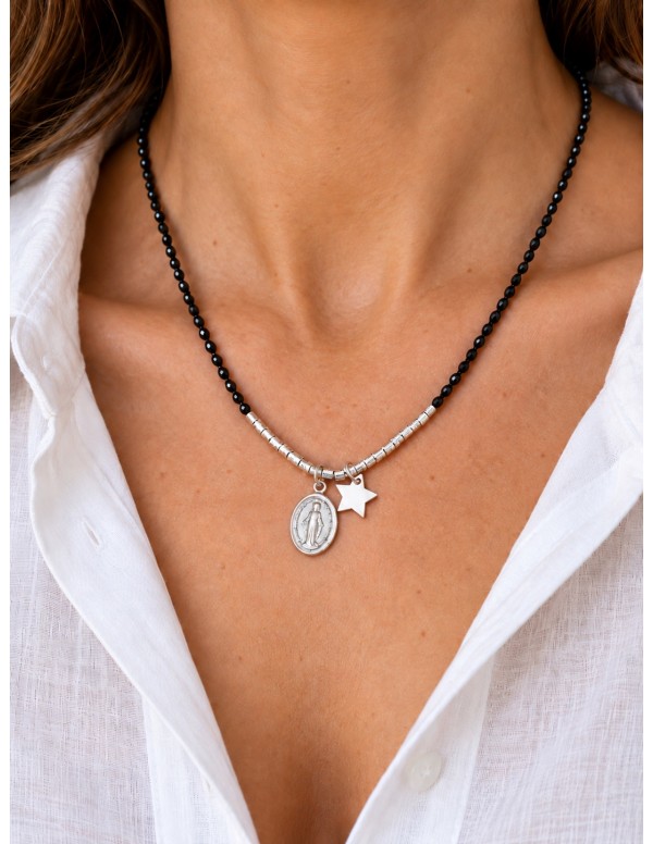 Collar de cristales negros con Virgen y...