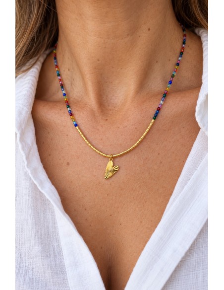 Collar de cristales multicolor con corazón en baño de oro