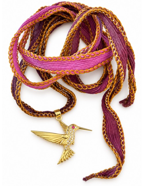 Cinta de seda con colibrí bañado en oro: collar y pulsera