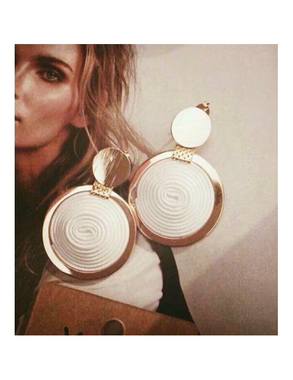 ARO BAÑO DE ORO BLANCO DE CUERO SINTETICO