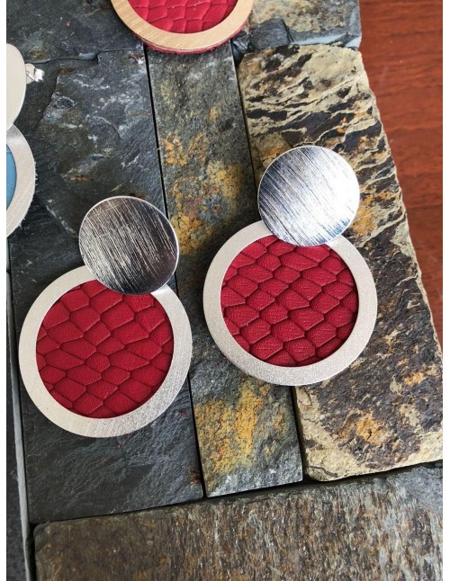 ARO BANO DE PLATA CUERO ROJO