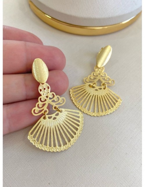 AROS BAÑADOS EN ORO