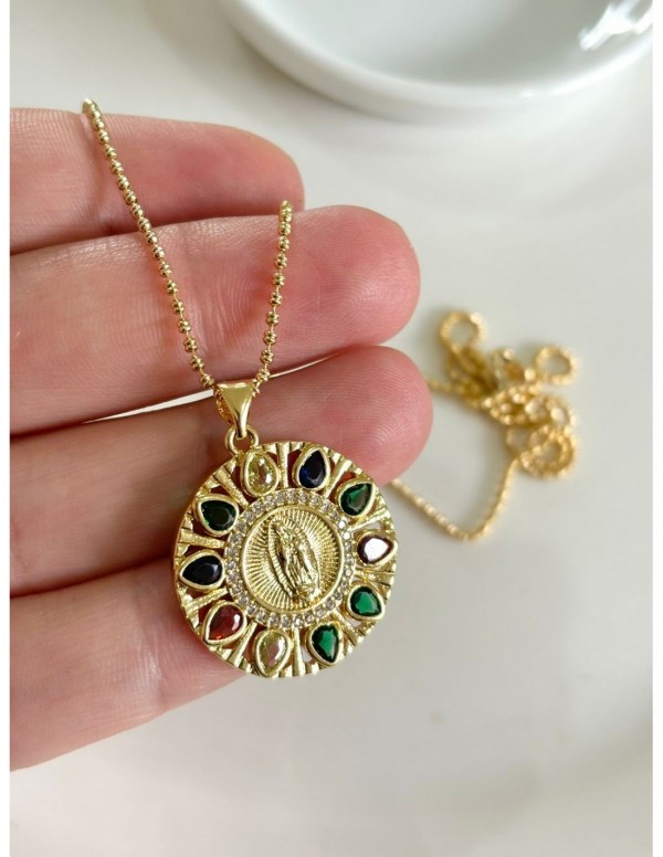 COLLAR BAÑADO EN ORO DIJE RELIGIOSO